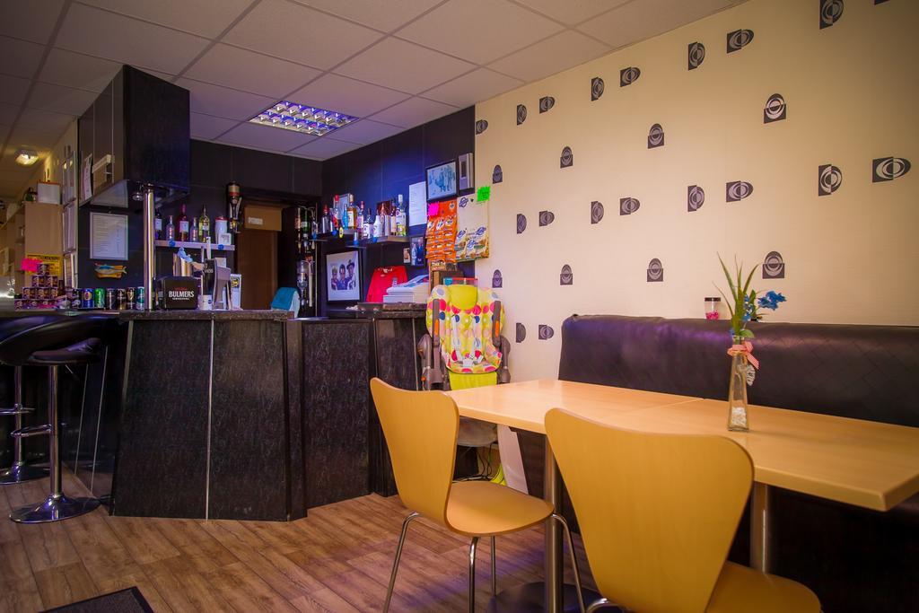 The Penrhyn Hotel Blackpool Bagian luar foto