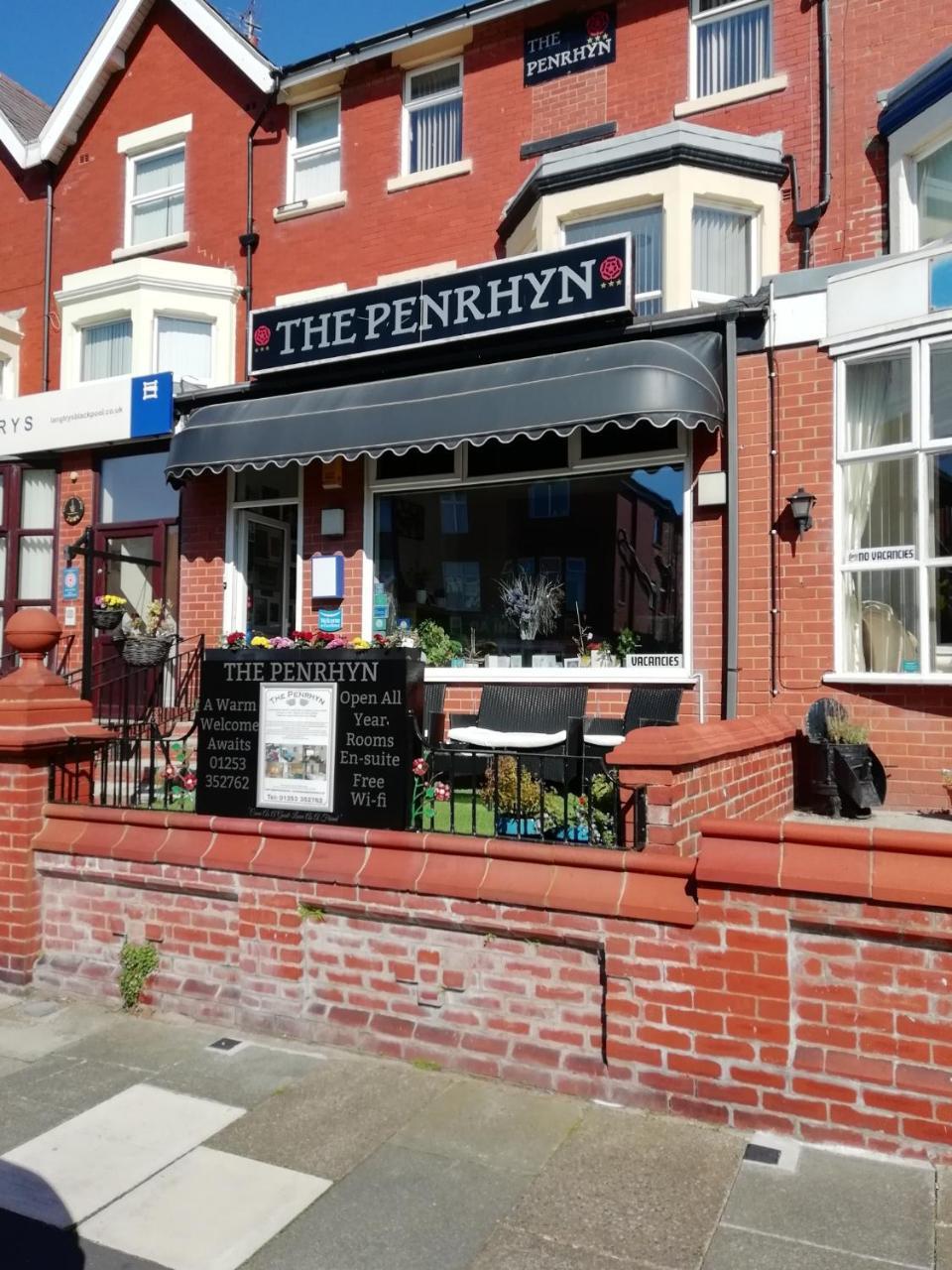 The Penrhyn Hotel Blackpool Bagian luar foto